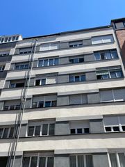 Pis  Calle de la cámara. Luminoso piso de 3 habitaciones para reformar en la calle la cám