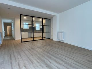 Location Appartement à Calle marqués de san esteban 5. Piso en alquiler en el centro de gijón-puerto
