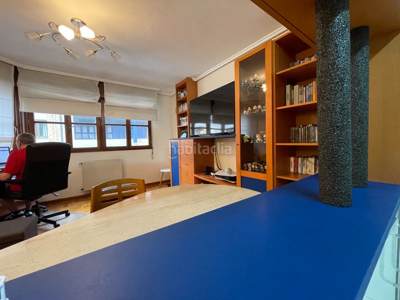 Foto b46952c2-e676-42a5-bb27-a77631ca39fc. Apartament amb calefacció a El Coto Gijón