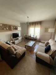 Lloguer Apartament a Plaza poeta miguel hernández 12. Ya disponible alquiler habitacion