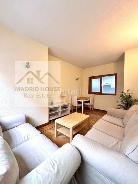 Foto eb84c24a-25a1-4242-aed4-b18e20fde816. Lloguer pis amb calefacció a Pacífico Madrid