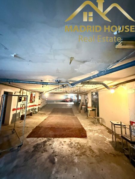 Foto e3ae18f9-d0ff-4c31-b70d-8c68d9585e50. Aparcament cotxe a Embajadores-Lavapiés Madrid