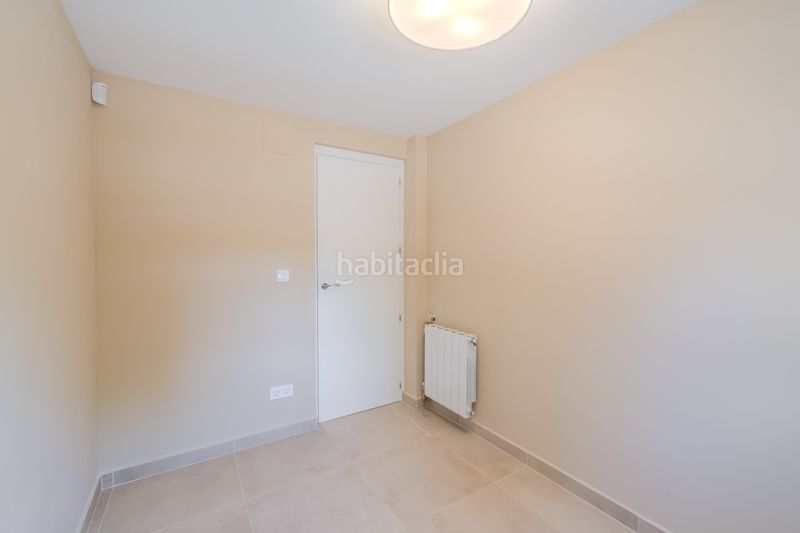 Foto 4b7acd50-0269-4336-8481-f4d8892696e3. Pis amb calefacció a Fontarrón Madrid