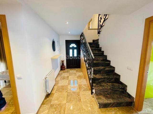 Foto a85b0469-ac0d-41da-923c-bda0e352bf66. Xalet amb calefacció aparcament piscina a Mas Mora-Sant Daniel Tordera