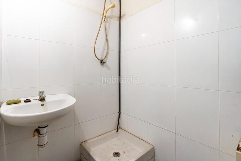 Foto 077bfb67-4ff3-46db-8705-12c6a8c1b483. Local comercial un local con muchas posibilidades y gran terraza en Arenys de Mar