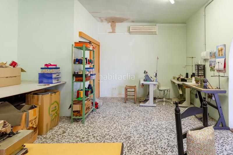 Foto f088d3cf-f0ca-4323-8c97-7d28f350ddbd. Local comercial un local con muchas posibilidades y gran terraza en Arenys de Mar