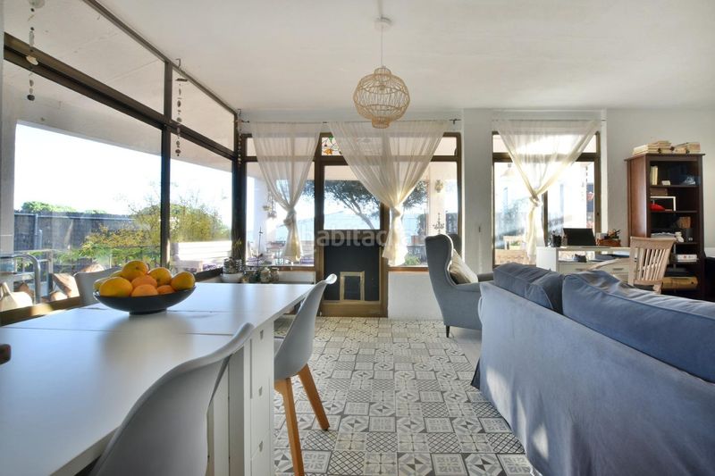 Foto 4e7d3e9a-d78a-4ff0-8551-5ad58a79d97c. Local comercial a Canet de Mar