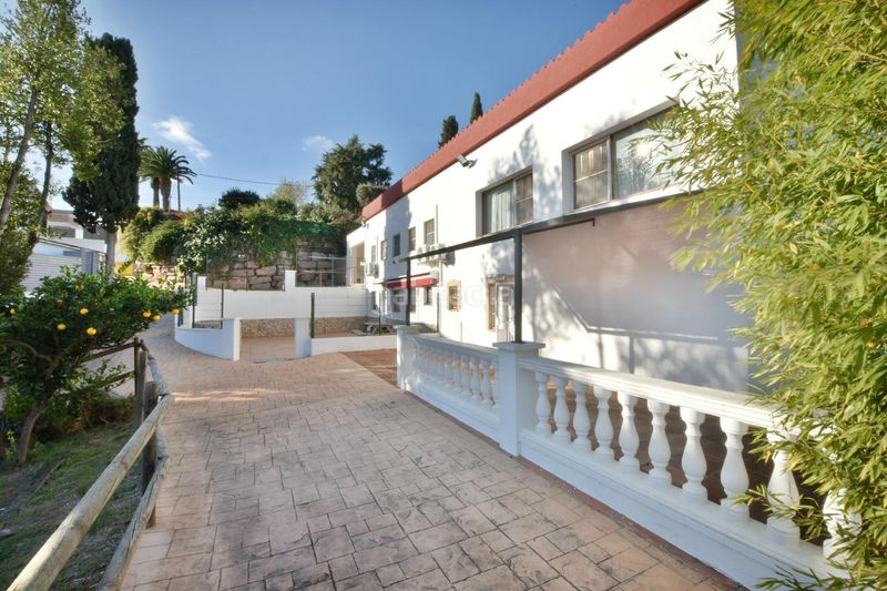 Foto 9f06e8b5-1e86-4fbb-8a13-f207a281c7c2. Local comercial a Canet de Mar
