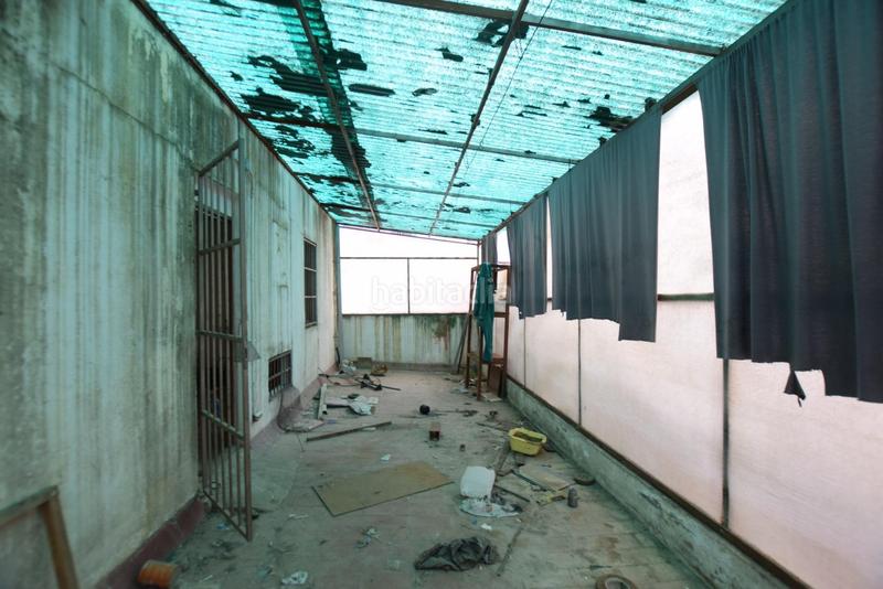 Foto 91516c3b-8e98-436b-87bf-7b95975d45f5. Locale commerciale in Rocafonda Mataró