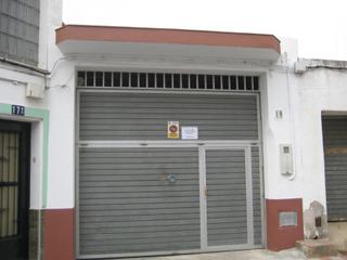 Casa a Malgrat de Mar. Casa para edificar, actualmente garaje