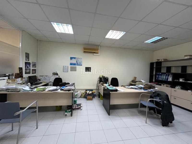 Foto 17611a79-b0eb-479f-87e9-3a3432cf5cb4. Alquiler local comercial local en venta o alquiler en el centro! en Mataró