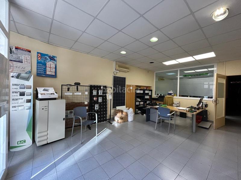 Foto 5cde7f5c-cd82-4313-8e75-483fca4550ea. Rent business premise in Eixample Mataró