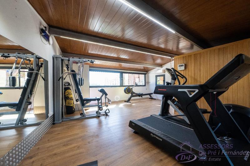 Foto 19a38c6c-5f4d-4bd5-8cbd-3a68ed08628e. Chalet con riscaldamento parcheggio piscina in Alella