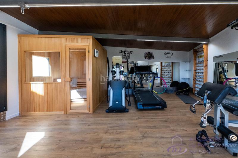 Foto b66a16a3-706a-4fbe-8e46-a877dab18543. Chalet con riscaldamento parcheggio piscina in Alella