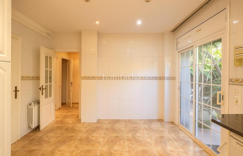 Foto a6104ee8-9994-4bf3-aa49-2e782d832fd4. Casa a schiera con riscaldamento parcheggio in Sector Est Premià de Mar