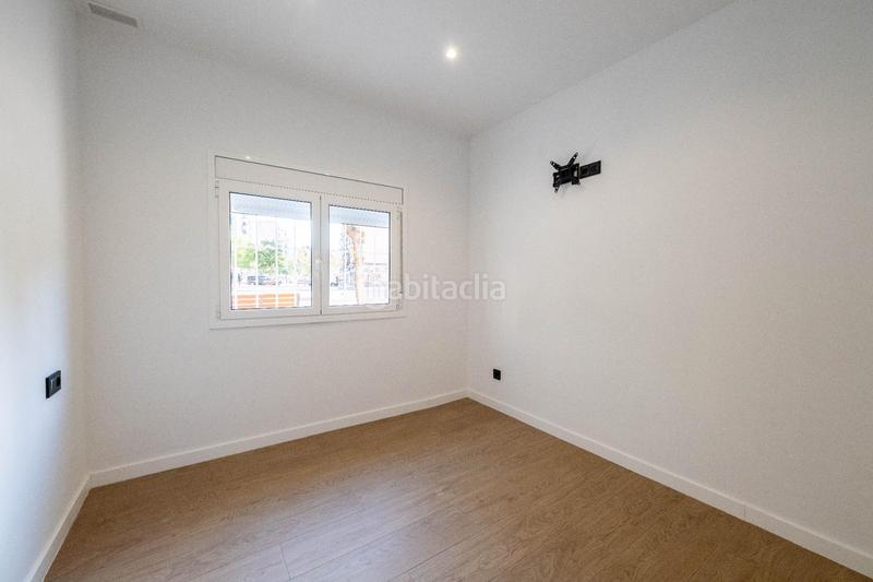 Foto 5595d8bf-7691-4762-acb7-ccdc5f98f86a. Piano terra in La Catalana Sant Adrià de Besòs