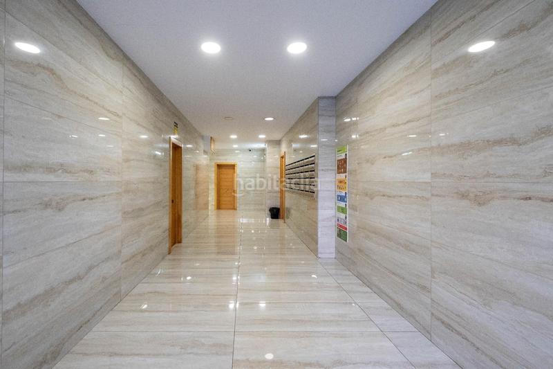 Foto 9de4eb55-4e48-42c9-9ca8-42b1e0b21cf7. Piano terra in La Catalana Sant Adrià de Besòs