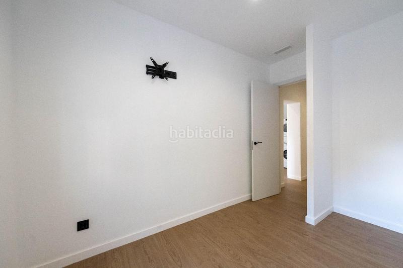 Foto afdb0bd1-c97e-4708-bda8-f942f6a3cf46. Piano terra in La Catalana Sant Adrià de Besòs