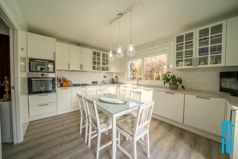 Foto 107e0017-2ae0-4a42-9b78-e5d011d0dc0c. Chalet con riscaldamento parcheggio piscina in Sant Salvador de Guardiola