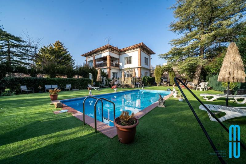 Foto 95eadeaa-9d73-4507-98a2-bc64dc21d5d2. Chalet con riscaldamento parcheggio piscina in Sant Salvador de Guardiola