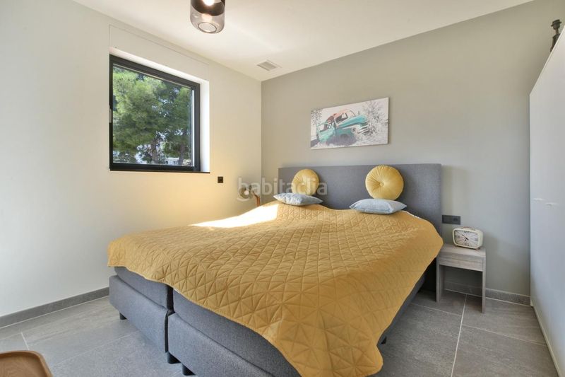 Foto 5eaa0072-61a2-4e57-8fc3-1cc41aebe4b5. Casa amb aparcament piscina a Calella