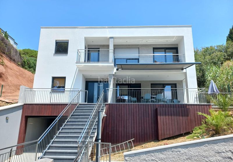 Foto 76994c98-1fd3-4f9e-91a0-4685360004cf. Casa amb aparcament piscina a Calella