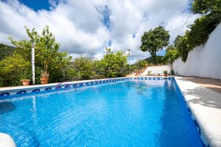 Chalet en Santa Susanna. Impresionante chalet con vistas espectaculares en santa susanna