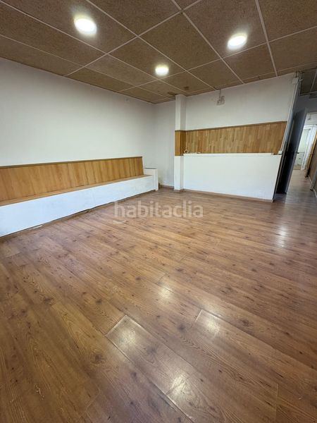 Foto e4cc1632-bbf3-47d1-990d-3b6cd82ca4e5. Local comercial a Centre-Nucli Antic Premià de Mar