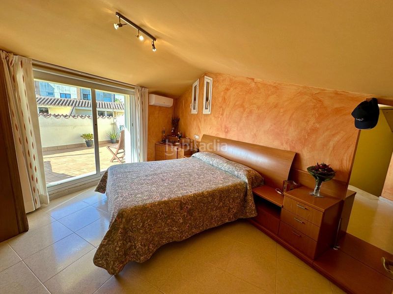 Foto 268f5888-2576-4d23-9246-54235a032176. Casa adossada amb calefacció aparcament piscina a Lloret de Mar