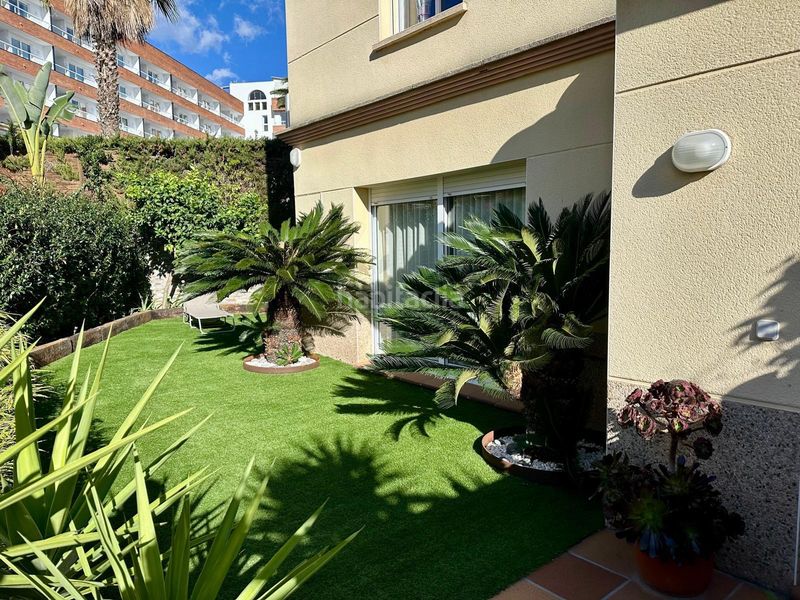 Foto 73780da4-fc56-4974-a4d9-307bbcb2fd19. Casa adossada amb calefacció aparcament piscina a Lloret de Mar