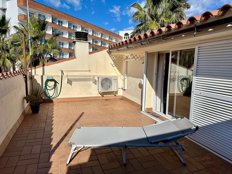 Foto c575a47f-3f6e-46b0-b11d-d42a390e8aab. Casa adossada amb calefacció aparcament piscina a Lloret de Mar