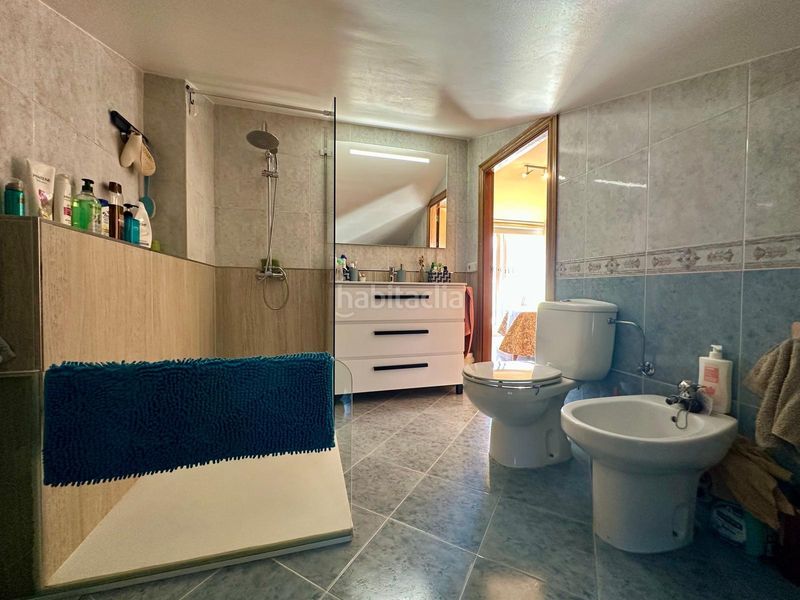 Foto cdaed840-0a81-4a5f-8373-b2d11da4c4d6. Casa adossada amb calefacció aparcament piscina a Lloret de Mar