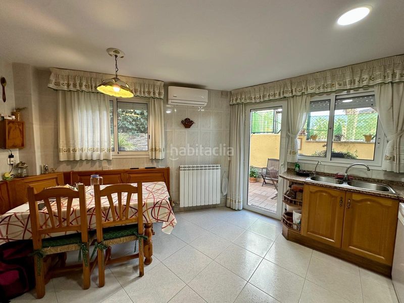 Foto f95d93e3-36c2-47fb-84f6-dc0c89241ceb. Casa adossada amb calefacció aparcament piscina a Lloret de Mar