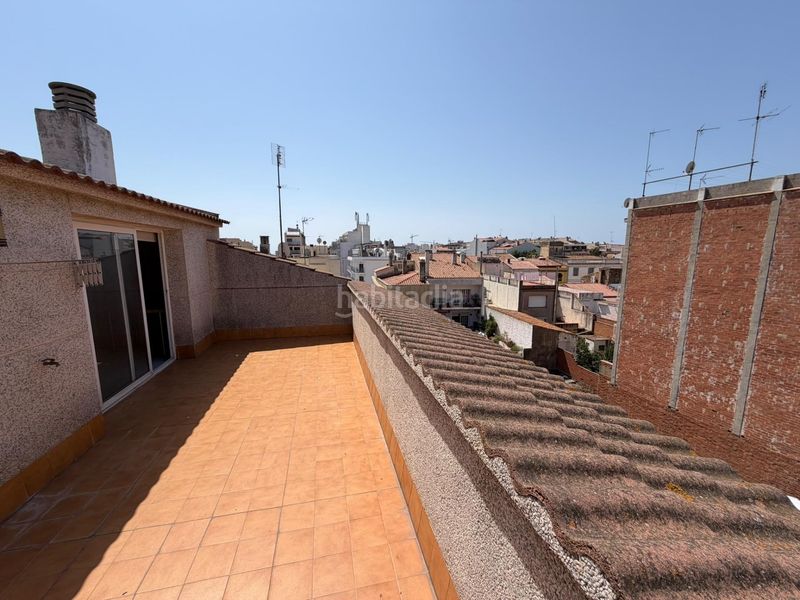 Foto e3f8a482-634c-4de0-bde1-0ba47a288ae4. Dúplex amb calefacció a Centre Pineda de Mar