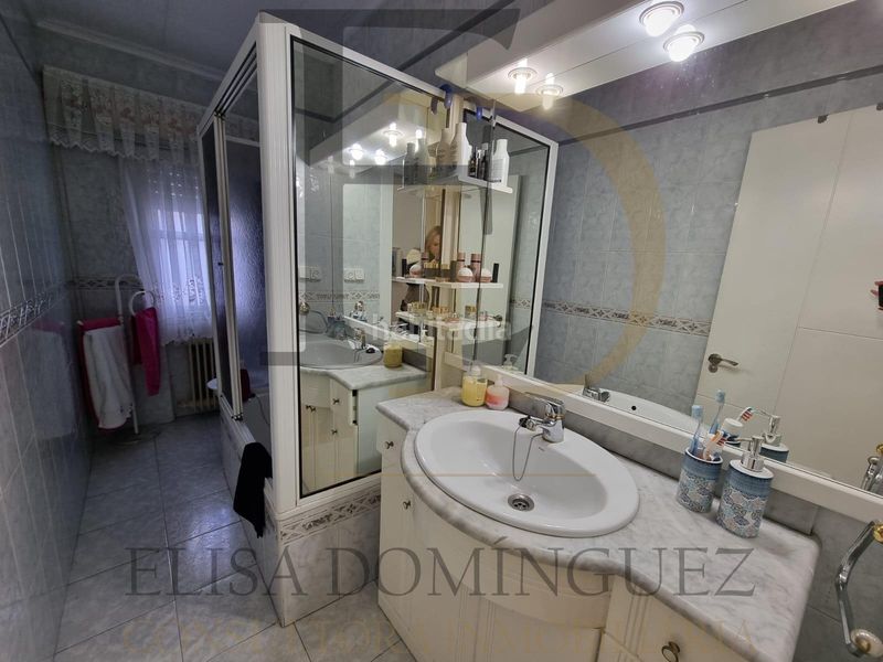 Foto b518f87d-0a7d-4159-9149-46bd40be49f2. Lloguer àtic amb calefacció a Carmelitas Salamanca