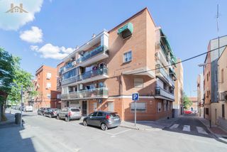 Pis  Calle ox�geno. Piso en venta en calle ox�geno