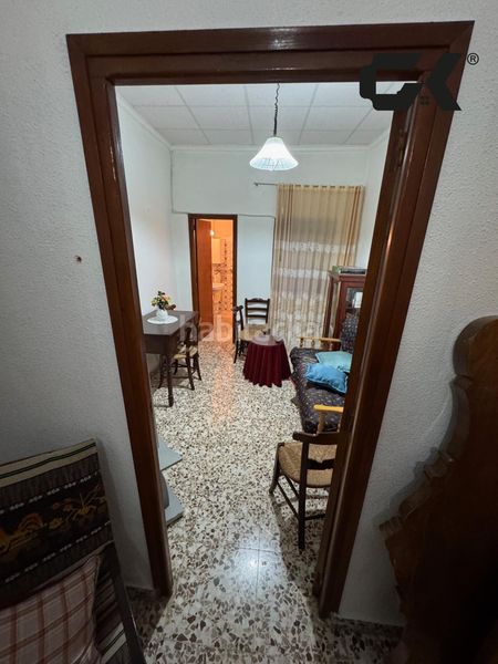 Foto 380a325b-b215-4a9b-9b6e-fe519421e879. Casa adossada a Mula