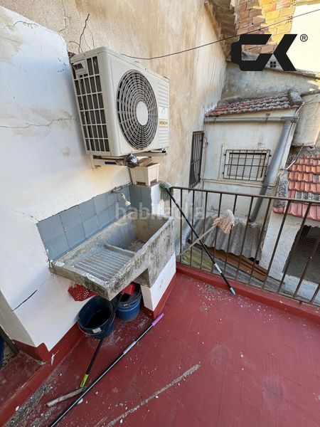Foto 45ffda76-2884-40b4-bf2e-1ae98a8b16ac. Casa adossada a Mula