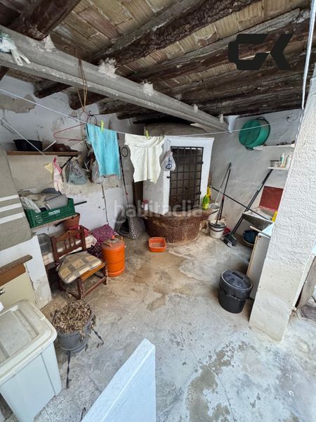 Foto 4ff4466f-56b5-4ddb-ac84-ca49274634a5. Casa adossada a Mula