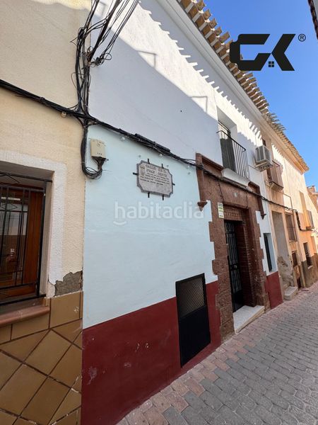 Foto 5aa4e6e2-bbe4-4102-93d3-c6bdd463a41e. Casa adossada a Mula