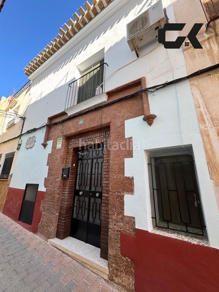Foto b8d040a4-b117-444b-be33-0f588200d684. Casa adossada a Mula