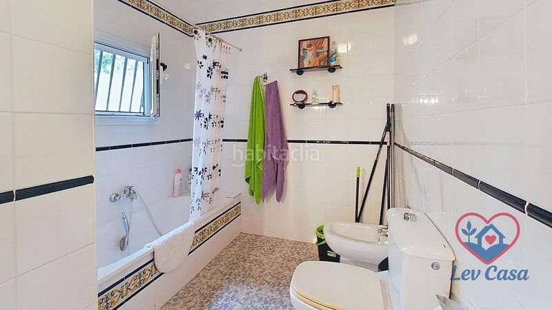 Foto 8bb6fbde-37ba-4e2a-9ed5-ee89951911b5. Casa amb aparcament a Aledo