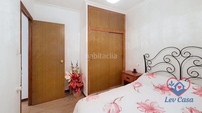 Foto a6dda7f3-6b9c-4ad8-828e-afb966023f9e. Casa amb aparcament a Aledo