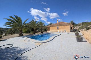 Chalet in Aledo. Casa rural en venta en aledo murcia con piscina, licencia turíst