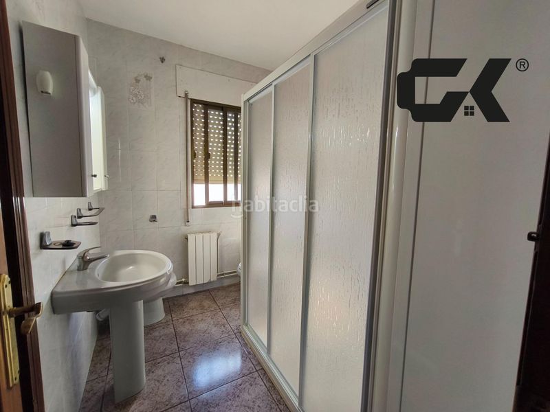 Foto 1215d8b8-c911-479f-bb87-27e2a2732c96. Pis amb aparcament a La Paca Lorca