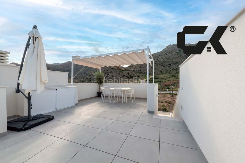 Foto 68a93695-a03c-4602-9081-ac8f3462f84f. Casa adossada amb aparcament piscina a Cox