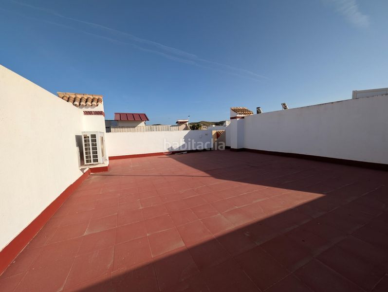 Foto 219961f8-4c42-4e95-a683-cb896215c6df. Casa adossada amb piscina a Mazarrón casco urbano Mazarrón
