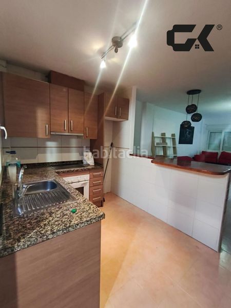Foto 5a19de24-d6bd-45ab-96a0-f1b9bf05cf40. Casa adossada amb piscina a Mazarrón casco urbano Mazarrón