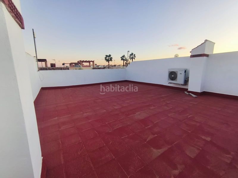 Foto a215074f-4284-4bf1-b0c6-ea239c940a87. Casa adossada amb piscina a Mazarrón casco urbano Mazarrón