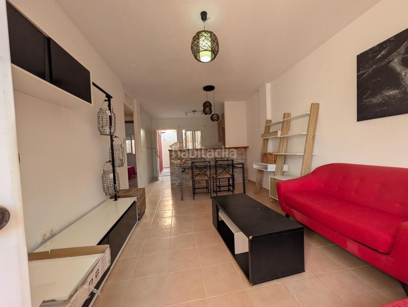 Foto b90d5d8f-75a4-47de-bfb5-b30c6ac6e800. Casa adossada amb piscina a Mazarrón casco urbano Mazarrón